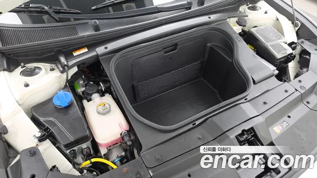 Hyundai IONIQ 6 2022 thumb 6