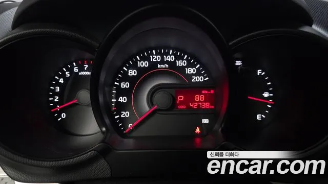 Kia Ray 2016 thumb 7