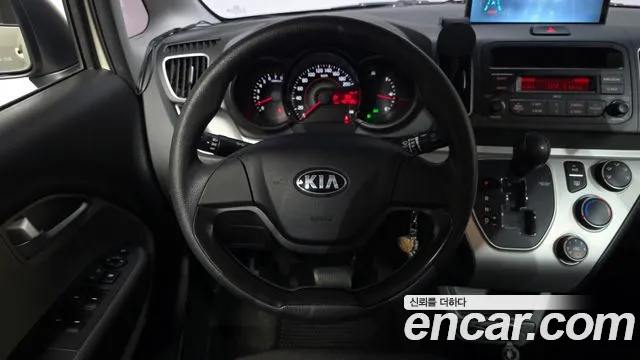 Kia Ray 2016 thumb 12
