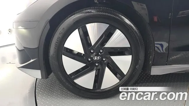 Hyundai IONIQ 6 2024 thumb 4