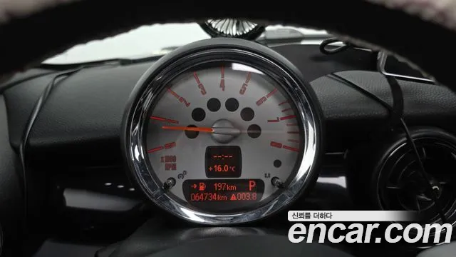 MINI Clubman 2009 thumb 8