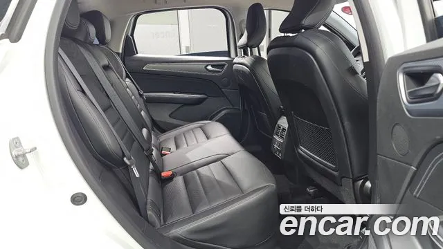 Renault-KoreaSamsung Arkana 2020 thumb 11