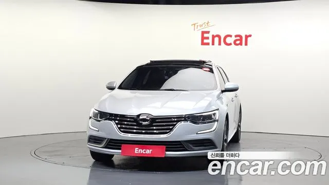Renault-KoreaSamsung Megane 2016 thumb 3