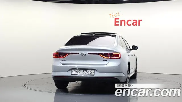 Renault-KoreaSamsung Megane 2016 thumb 4