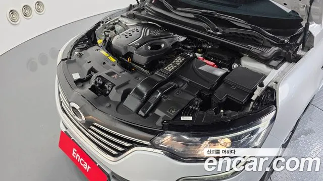 Renault-KoreaSamsung Megane 2016 thumb 6