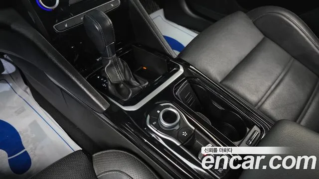Renault-KoreaSamsung Megane 2016 thumb 9
