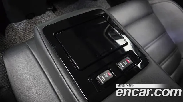 Renault-KoreaSamsung Megane 2016 thumb 11