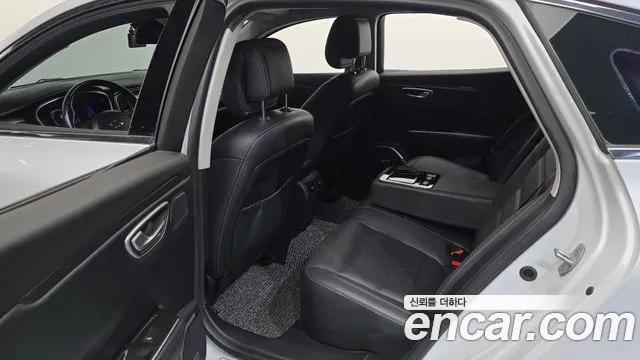 Renault-KoreaSamsung Megane 2016 thumb 12