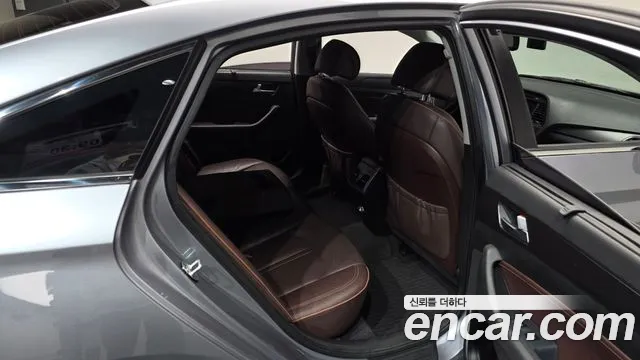 Hyundai Sonata 2016 thumb 11