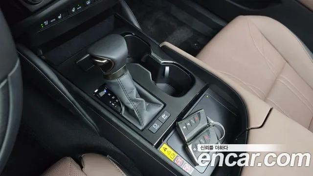 Lexus ES 2026 thumb 8