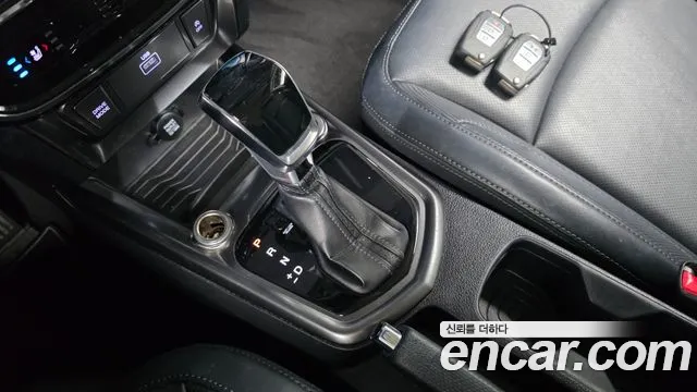 KG_Mobility_Ssangyong TIBOLI 2020 thumb 9