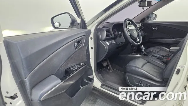 KG_Mobility_Ssangyong TIBOLI 2020 thumb 10