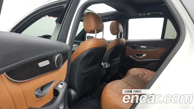 Mercedes-Benz GLC 2022 thumb 12