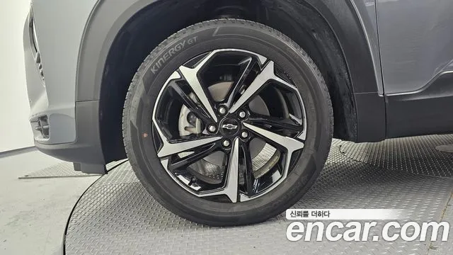 ChevroletGMDaewoo TrailBlazer 2021 thumb 5