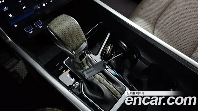 KG_Mobility_Ssangyong Torres 2023 thumb 9