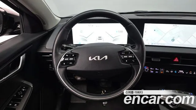 Kia EV6 2022 thumb 12