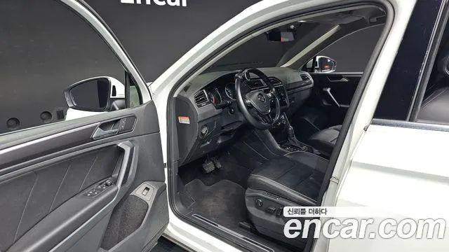 Volkswagen Tiguan 2020 thumb 10