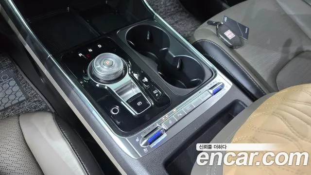 Kia Carnival 2024 thumb 9