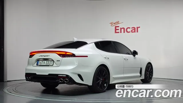 Kia Stinger 2021 thumb 2