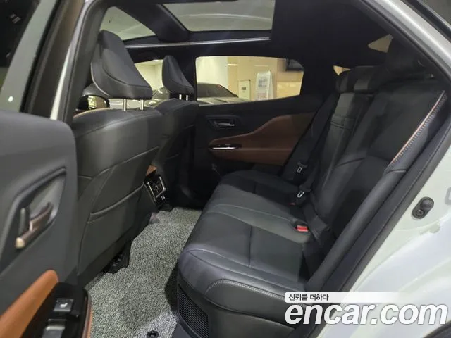 Toyota Crown 2026 thumb 7
