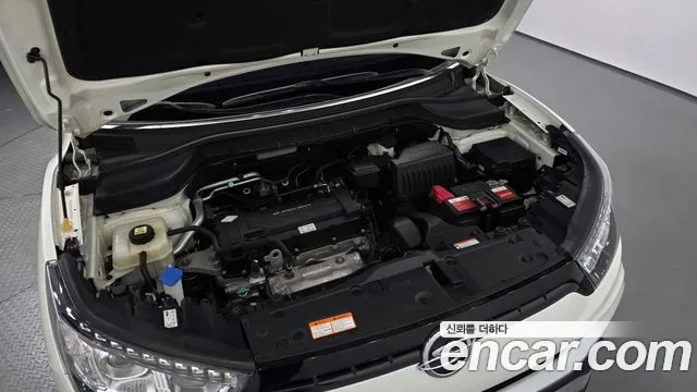KG_Mobility_Ssangyong TIBOLI 2016 thumb 6