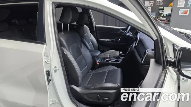 Kia Sportage 2019 thumb 12