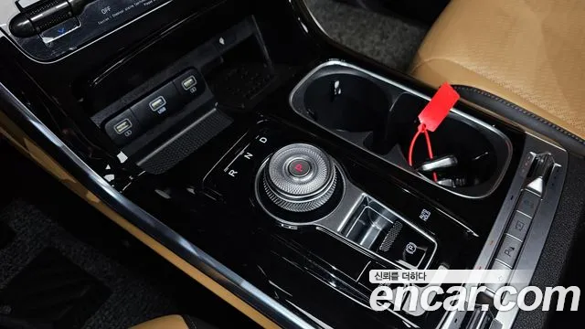 Kia Carnival 2022 thumb 9