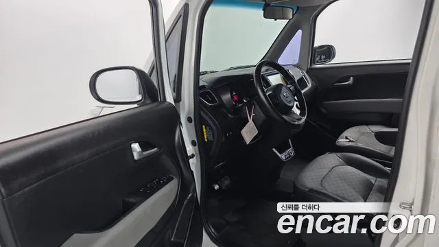Kia Ray 2018 thumb 10