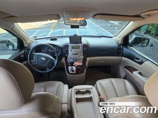 Kia Carnival 2007 thumb 7
