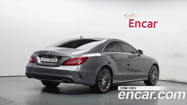 Mercedes-Benz CLS-Class 2015 thumb 2