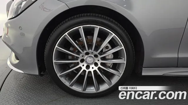 Mercedes-Benz CLS-Class 2015 thumb 5