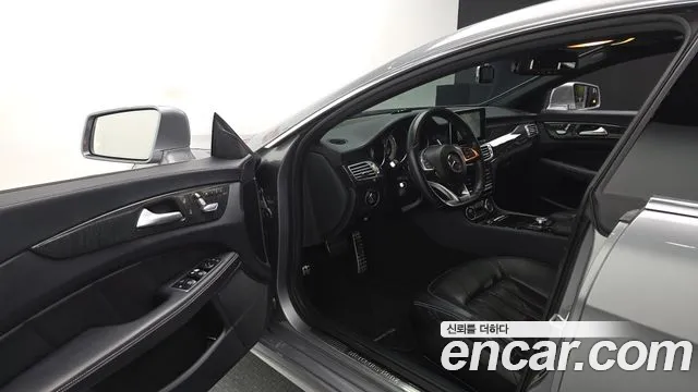 Mercedes-Benz CLS-Class 2015 thumb 10