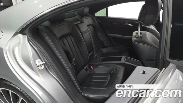 Mercedes-Benz CLS-Class 2015 thumb 12