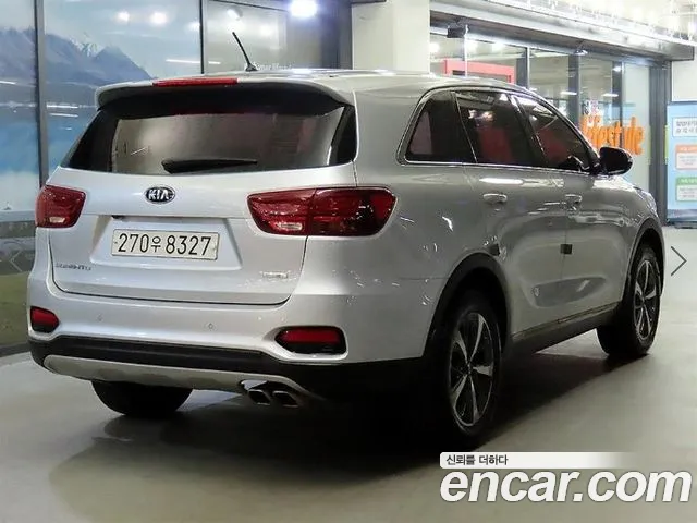 Kia Sorento 2018 thumb 4