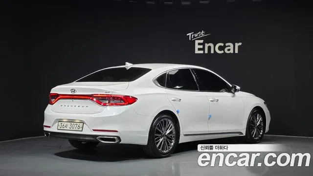 Hyundai Grandeur 2018 thumb 2