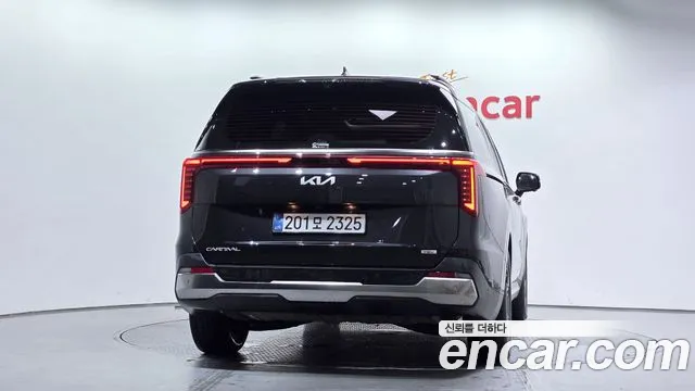 Kia Carnival 2025 thumb 4