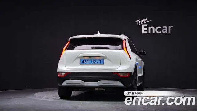 Kia Niro 2022 thumb 4