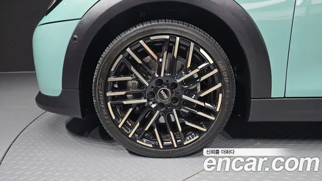 MINI Hatch 2024 thumb 4