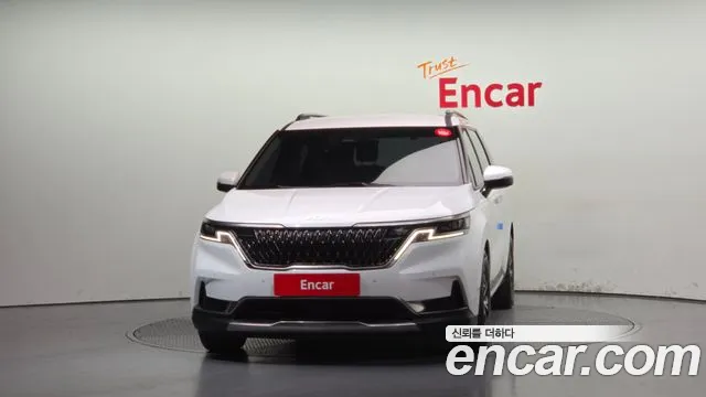Kia Carnival 2022 thumb 3