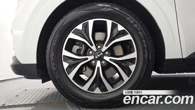 Kia Carnival 2022 thumb 5