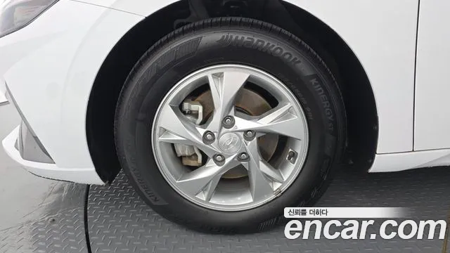 Hyundai Avante 2022 thumb 5