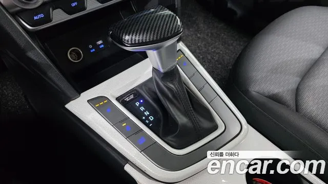 Hyundai Avante 2019 thumb 9