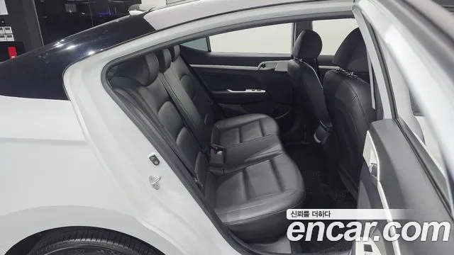Hyundai Avante 2019 thumb 12