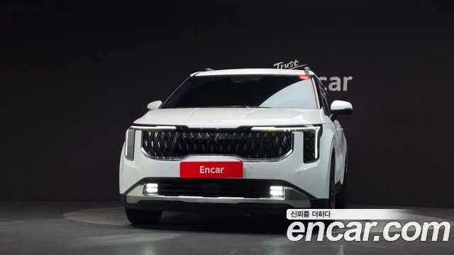 Kia Carnival 2025 thumb 3
