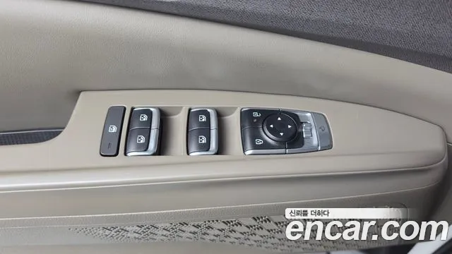 Kia Carnival 2025 thumb 12