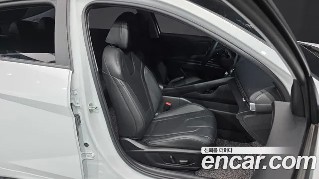 Hyundai Avante 2022 thumb 12