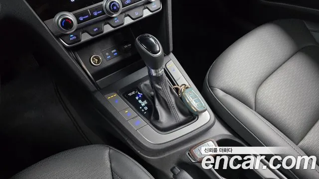 Hyundai Avante 2019 thumb 8
