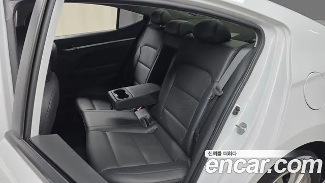 Hyundai Avante 2019 thumb 11