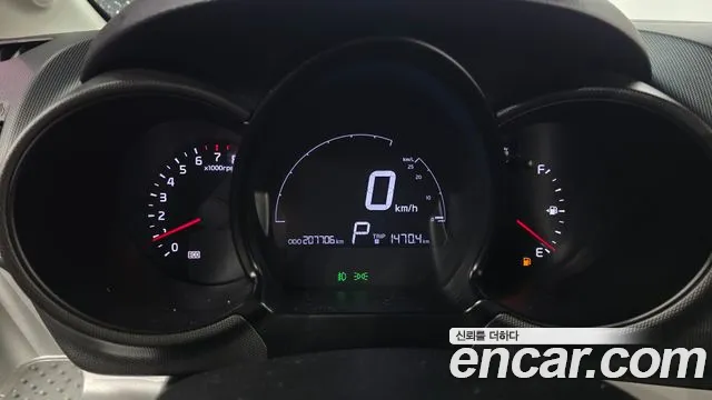 Kia Ray 2016 thumb 8
