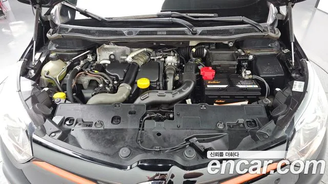 Renault-KoreaSamsung Captur 2015 thumb 6